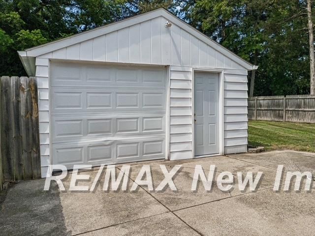 911 Thurman Street, Saginaw, MI 48602