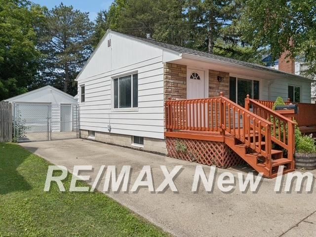 911 Thurman Street, Saginaw, MI 48602