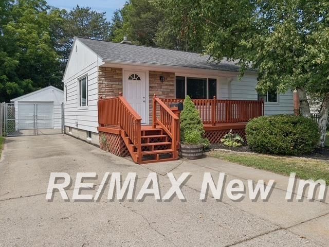911 Thurman Street, Saginaw, MI 48602