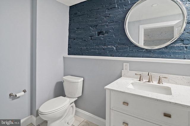 2112 EASTERN AVE, Baltimore, MD 21231