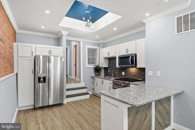 2112 EASTERN AVE, Baltimore, MD 21231