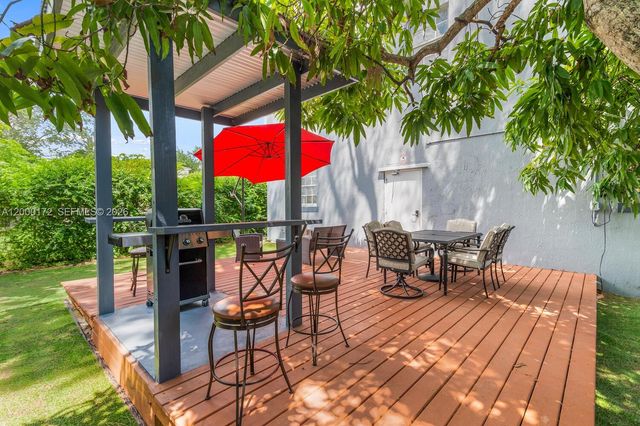 536 NE 62nd St 1, Miami, FL 33138