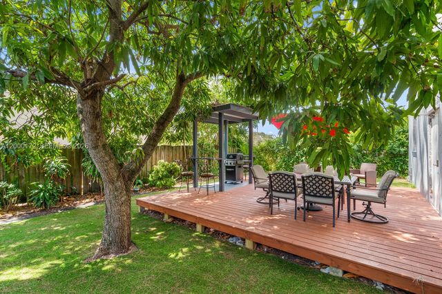 536 NE 62nd St 1, Miami, FL 33138