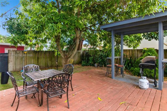 536 NE 62nd St 1, Miami, FL 33138