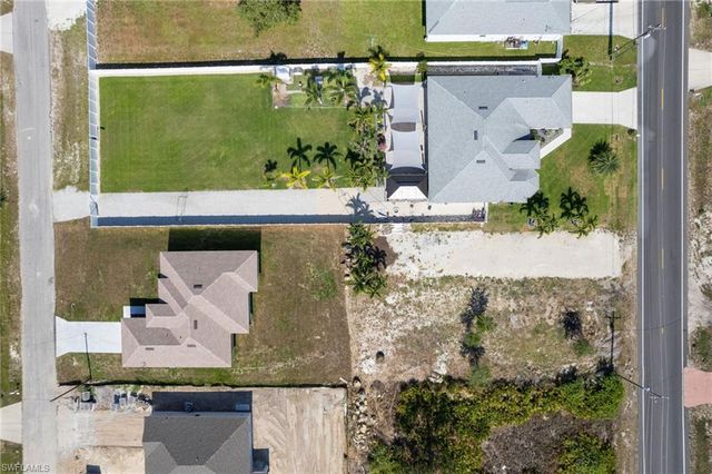 3609 8th ST SW, Lehigh Acres, FL 33976