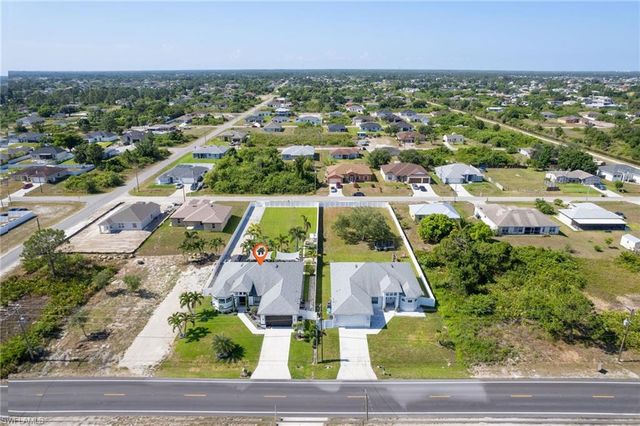 3609 8th ST SW, Lehigh Acres, FL 33976