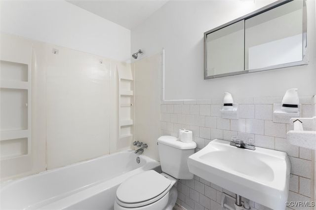 5425 Germain Rd, Richmond, VA 23224