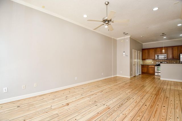 118 Mcgowen Street K, Houston, TX 77006