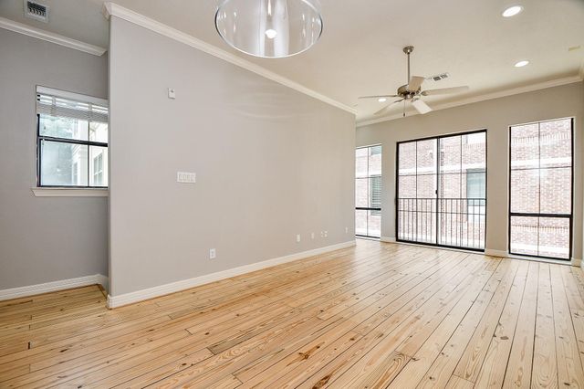 118 Mcgowen Street K, Houston, TX 77006