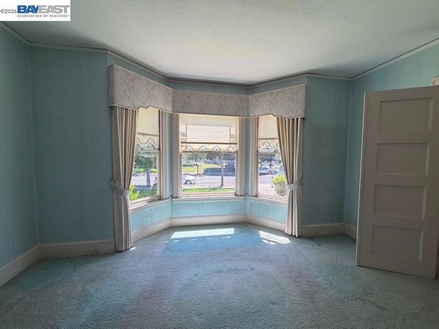 1409 San Antonio Ave, Alameda, CA 94501