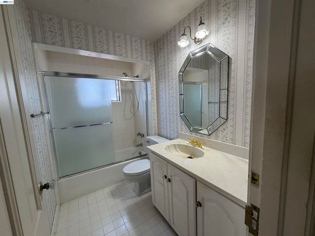 1409 San Antonio Ave, Alameda, CA 94501