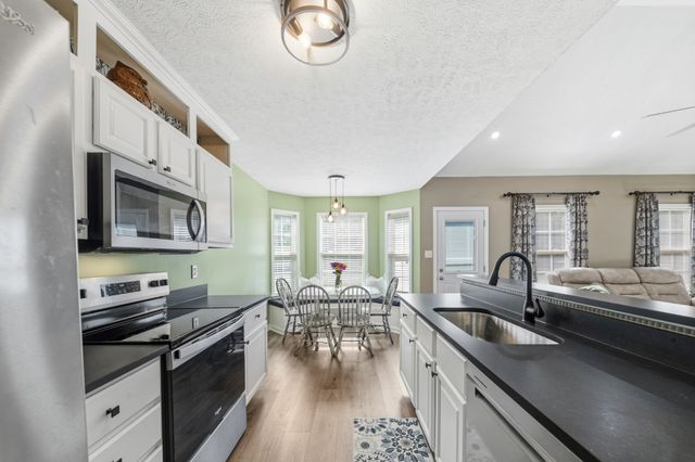 2673 Forest Run Dr, Lewisburg, TN 37091