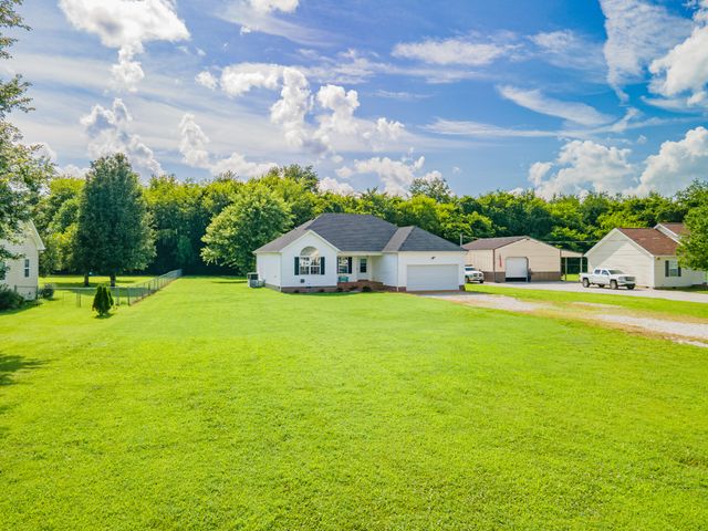 2673 Forest Run Dr, Lewisburg, TN 37091