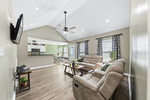2673 Forest Run Dr, Lewisburg, TN 37091