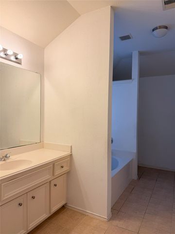 11737 Logan Ridge Drive, Houston, TX 77072