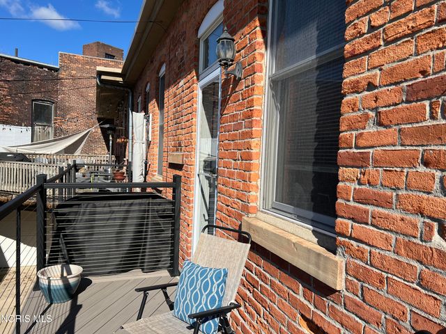 913 Washington Street, Toledo, OH 43604