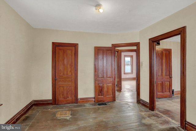 229 2ND AVE AVE, Hanover, PA 17331