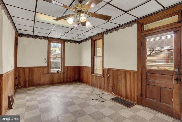 229 2ND AVE AVE, Hanover, PA 17331