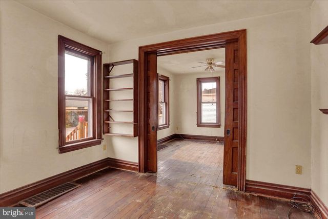 229 2ND AVE AVE, Hanover, PA 17331