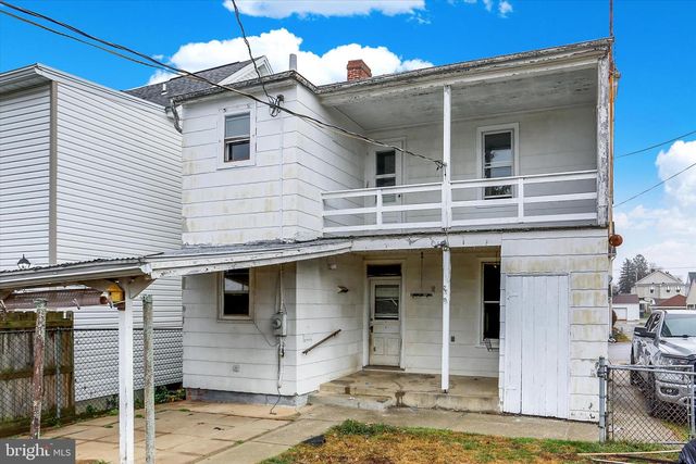 229 2ND AVE AVE, Hanover, PA 17331