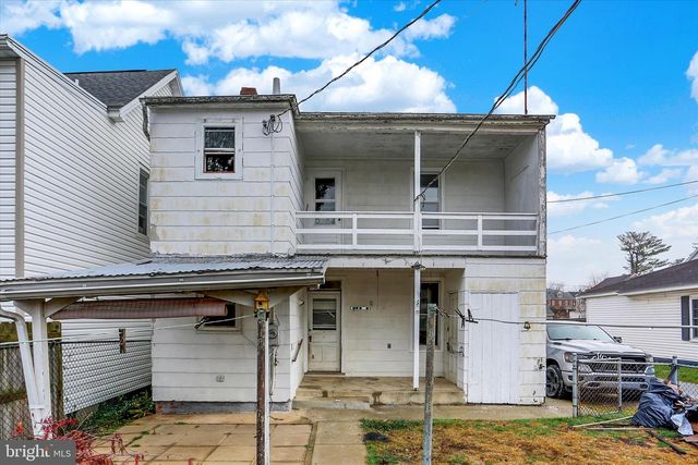 229 2ND AVE AVE, Hanover, PA 17331