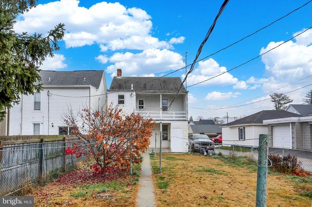 229 2ND AVE AVE, Hanover, PA 17331