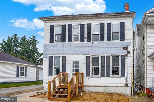 229 2ND AVE AVE, Hanover, PA 17331