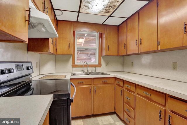 229 2ND AVE AVE, Hanover, PA 17331