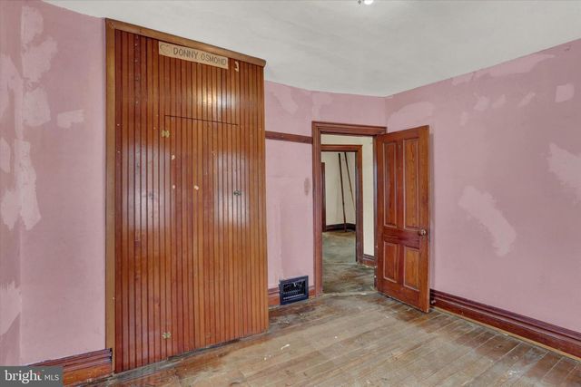 229 2ND AVE AVE, Hanover, PA 17331