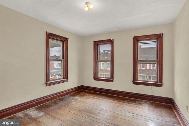 229 2ND AVE AVE, Hanover, PA 17331