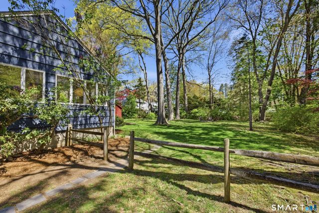 486 Morehouse Highway, Fairfield, CT 06825