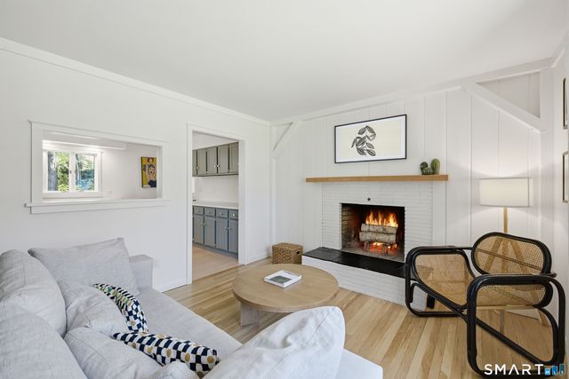 486 Morehouse Highway, Fairfield, CT 06825