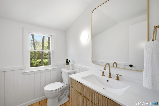 486 Morehouse Highway, Fairfield, CT 06825