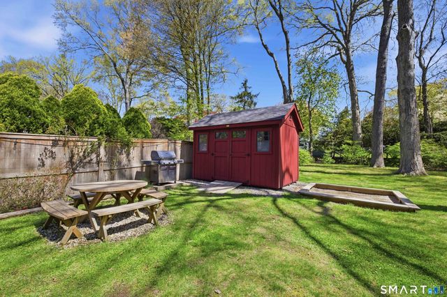 486 Morehouse Highway, Fairfield, CT 06825