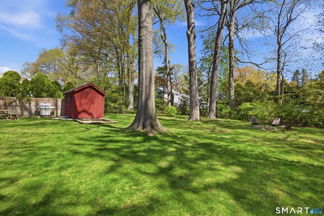 486 Morehouse Highway, Fairfield, CT 06825