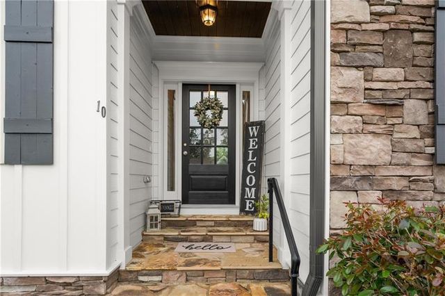 10 Coppage Lane NW, Cartersville, GA 30120