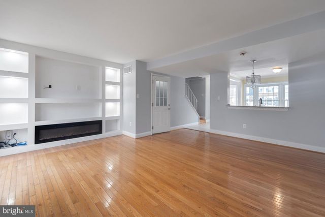 17610 LARCHMONT TER, Gaithersburg, MD 20877