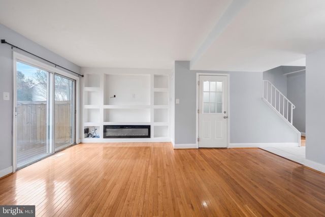 17610 LARCHMONT TER, Gaithersburg, MD 20877