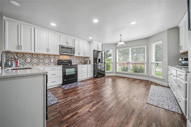 917 Zoe Street, Royse City, TX 75189