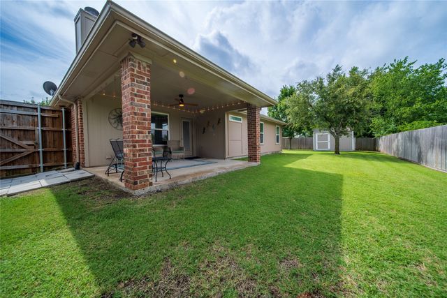 917 Zoe Street, Royse City, TX 75189