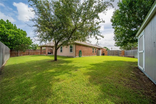 917 Zoe Street, Royse City, TX 75189