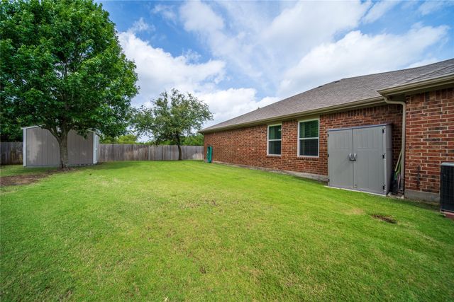 917 Zoe Street, Royse City, TX 75189