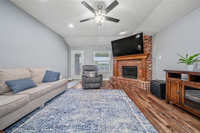 917 Zoe Street, Royse City, TX 75189