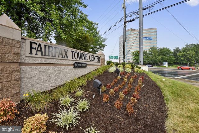 12553 TODD LN, Fairfax, VA 22033