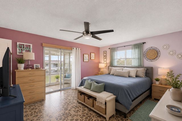 17 Vista Palm Lane 205, Vero Beach, FL 32962