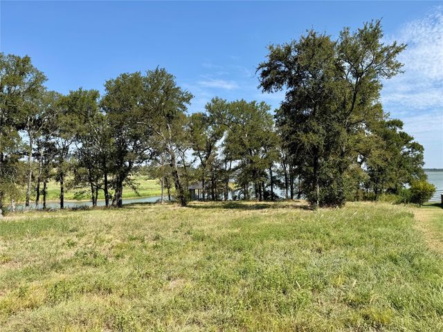Lot 67 Diamond Point Drive, Corsicana, TX 75109