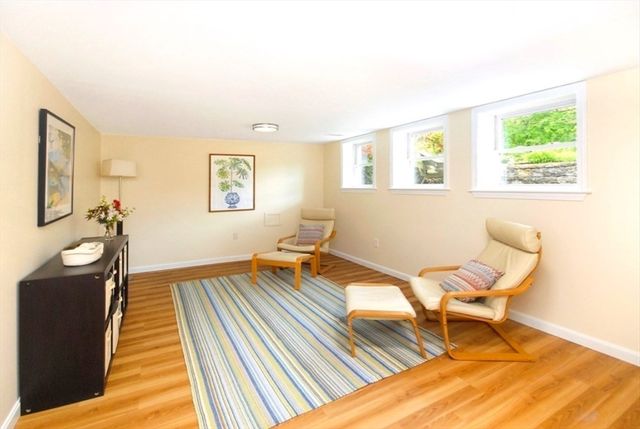 15 Sunnyside Lane -, Lincoln, MA 01773