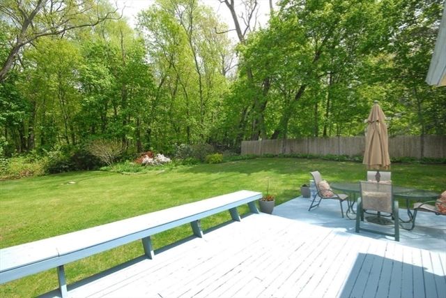 15 Sunnyside Lane -, Lincoln, MA 01773