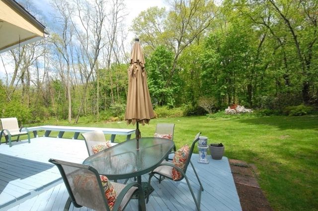15 Sunnyside Lane -, Lincoln, MA 01773