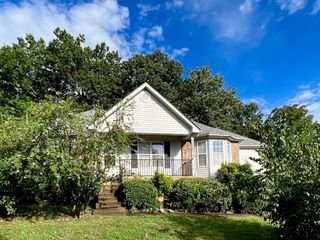 1028 Saddlestone Dr, Hermitage, TN 37076